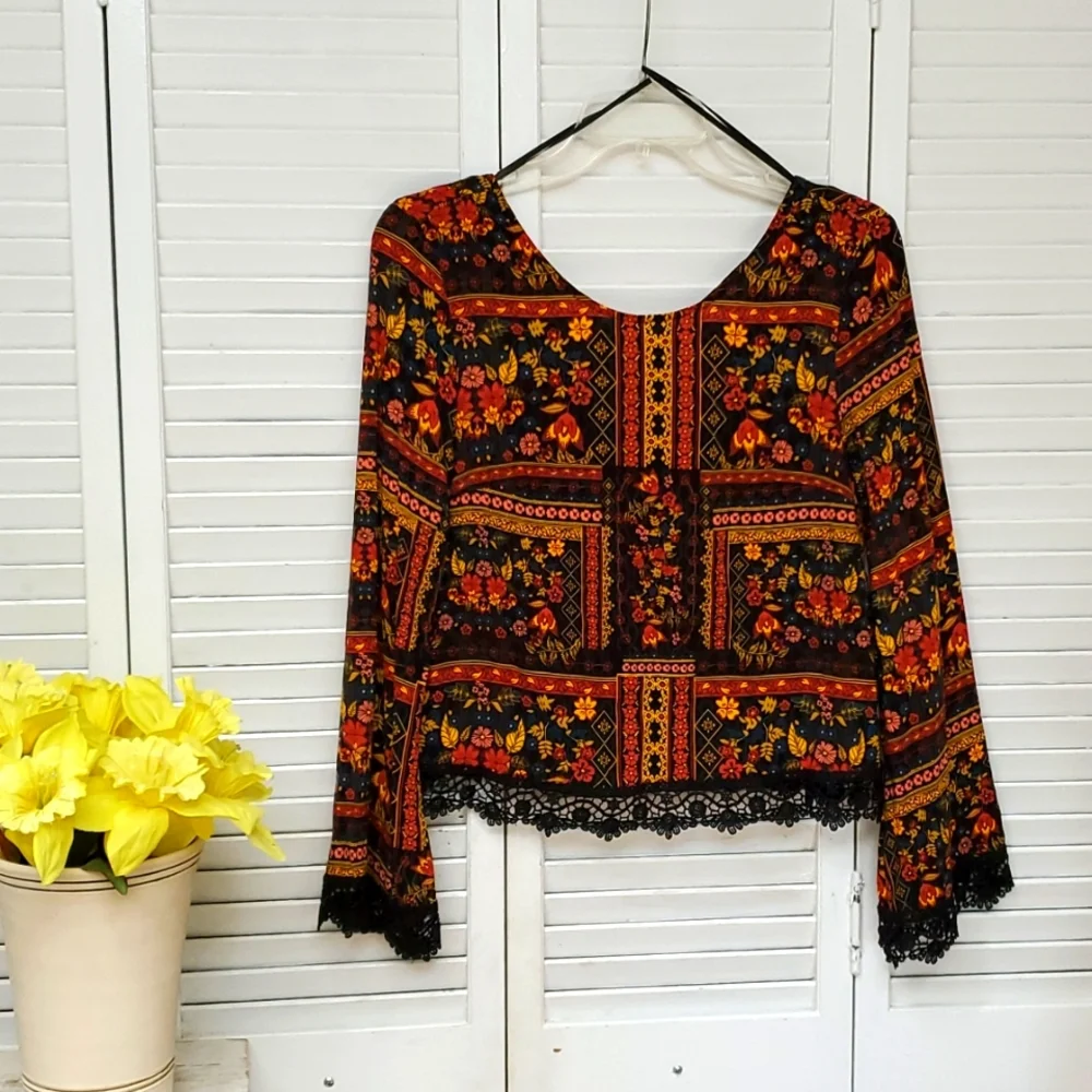 Vintage H&M Coachella Official Collection Flowy Floral Print Boho Top Size 6